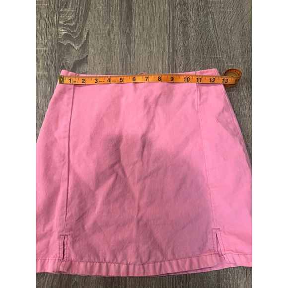Brandy Melville Cara Skirt in bubblegum pink size small - Picture 3 of 5